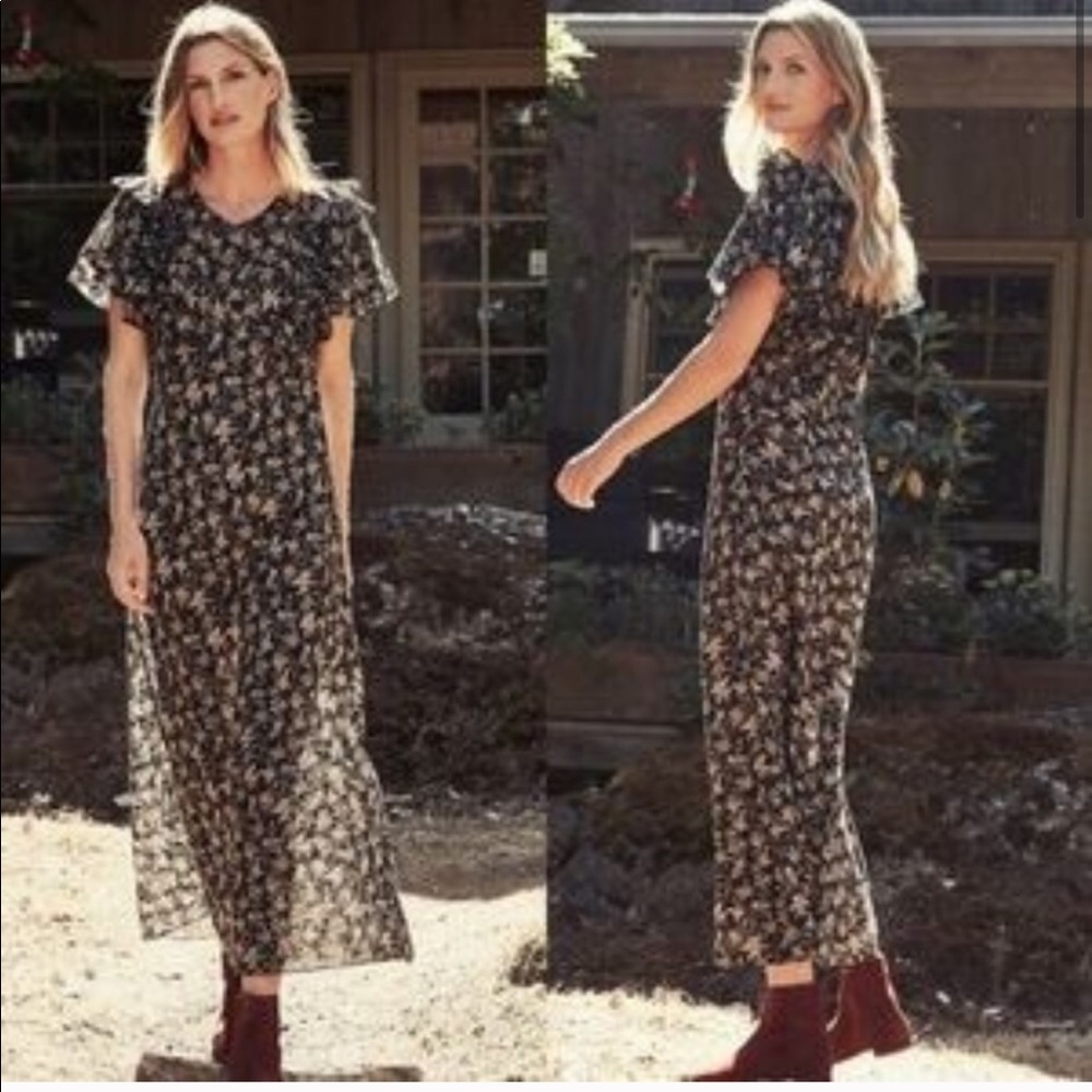 Doen dress-Linnea black lilium floral